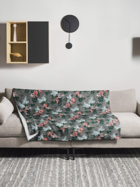 Cosette J'adore Bella Roses Soft Fleece Throw Blanket | Pinup Couture Relaxed